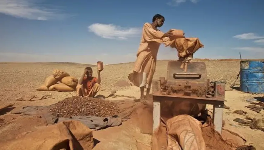 مقتل 15 عاملاً في انهيار منجم ذهب شمال السودان