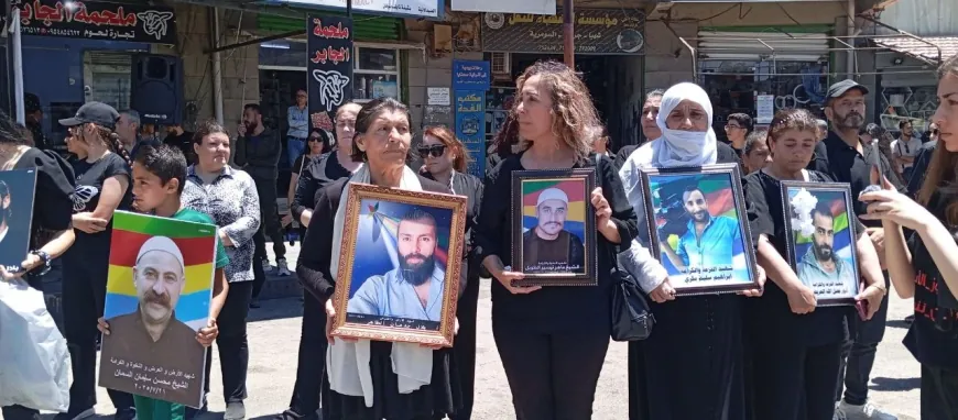 جرمانا وشهبا تستذكران ضحايا أحداث السويداء في ذكراها السنوية الأولى