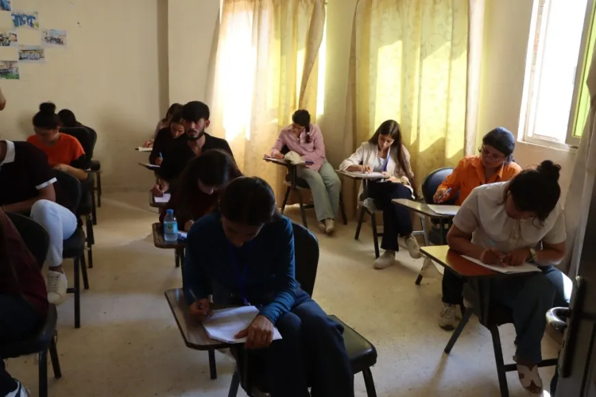 انطلاق امتحانات الفصل الثاني في جامعة كوباني بمشاركة 1220 طالباً وطالبة