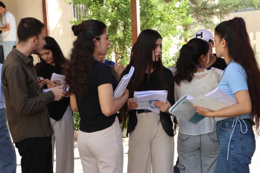 انطلاق امتحانات الفصل الثاني في جامعة كوباني بمشاركة 1220 طالباً وطالبة