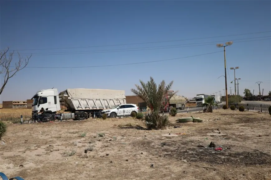 قطع طرق رئيسة في تل تمر رفضاً لاعتراض الموكب المتجه إلى محطة علوك