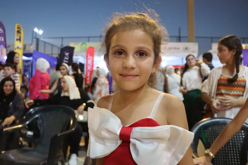 أطفال قامشلو يعيشون أجواء من الفرح في مهرجان التسوق