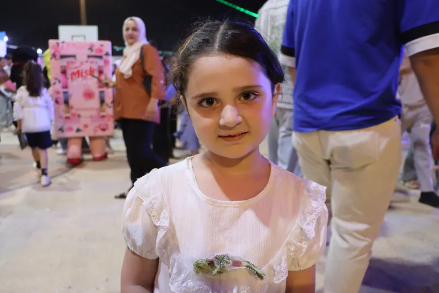 أطفال قامشلو يعيشون أجواء من الفرح في مهرجان التسوق