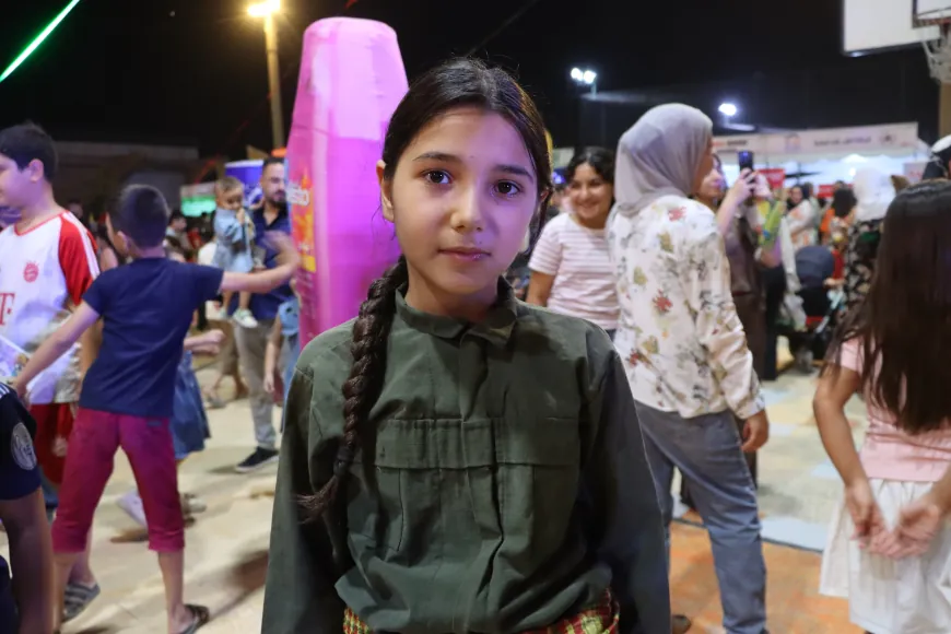 أطفال قامشلو يعيشون أجواء من الفرح في مهرجان التسوق