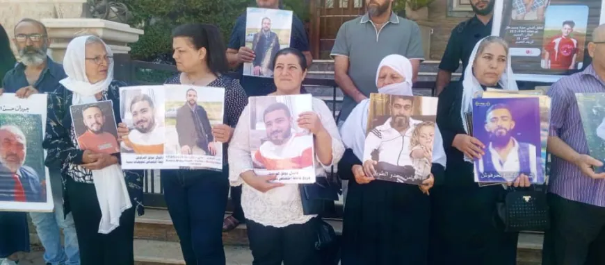 وقفة في السويداء للمطالبة بكشف مصير المفقودين تزامناً مع زيارة غوتيريش إلى دمشق