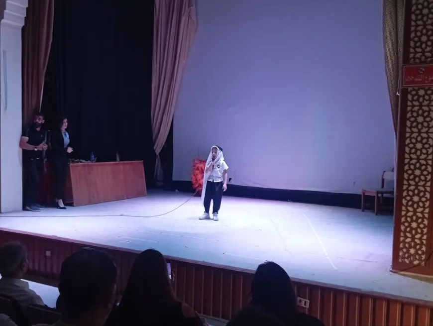 "وصية ستي" عرض مسرحي يجسد قيم الحرية والكرامة