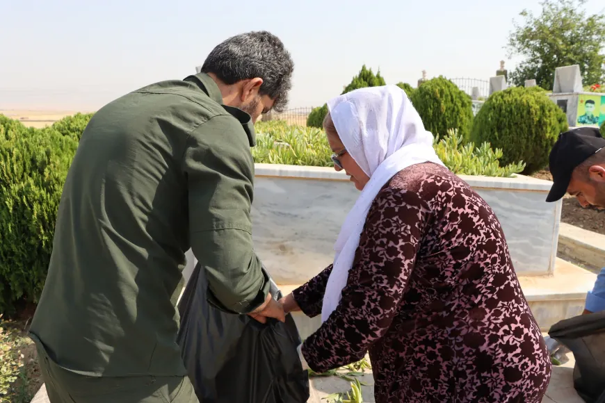 مجلس عوائل الشهداء يطلق حملة لتنظيف مزار الشهيد دلشير في قرية دوكر