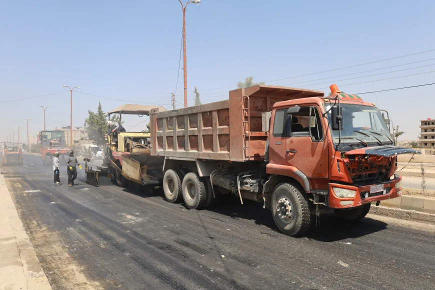 استمرار أعمال تعبيد الطرق في جل آغا ضمن المرحلة الأولى لتحسين شبكة الطرق