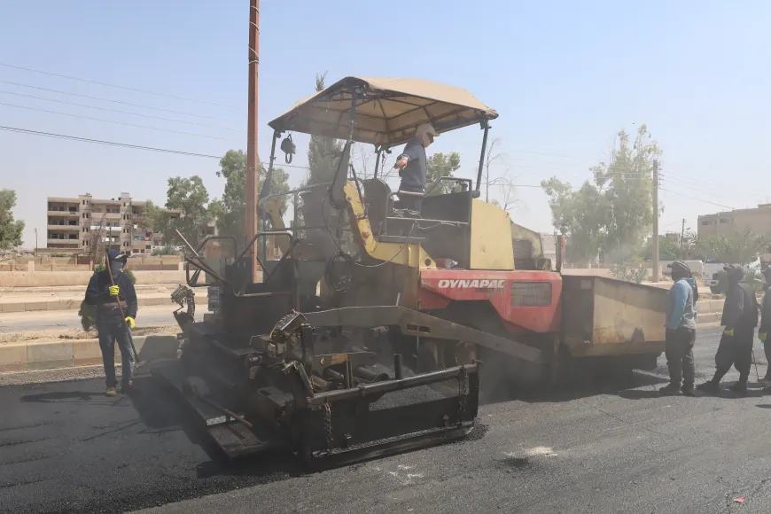 استمرار أعمال تعبيد الطرق في جل آغا ضمن المرحلة الأولى لتحسين شبكة الطرق