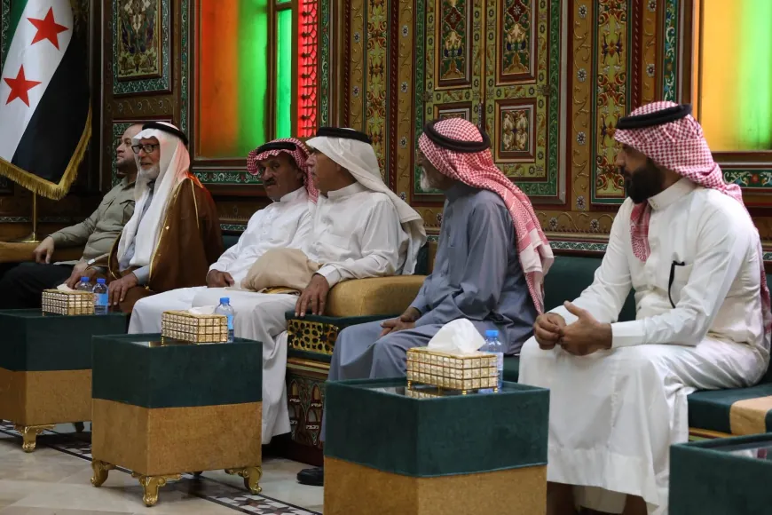 محافظ الحسكة يبحث مع شيوخ ووجهاء العشائر واقع الزراعة والخدمات