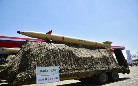 الحوثيون يعلنون استهداف ناقلة نفط سعودية ثانية في البحر الأحمر