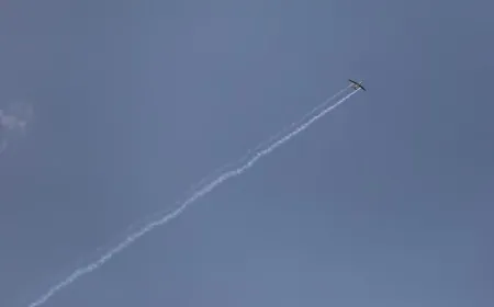 الحوثيون: استهدفنا مصفاة في السعودية بطائرتين مسيّرتين