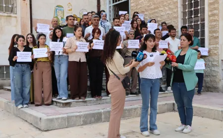 معلمو كوباني: نطالب بأن تكون جميع المواد الدراسية باللغة الكردية