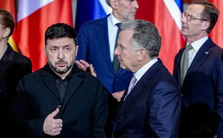 زيلينسكي يبحث مع مبعوثي ترامب دفع جهود السلام في أوكرانيا