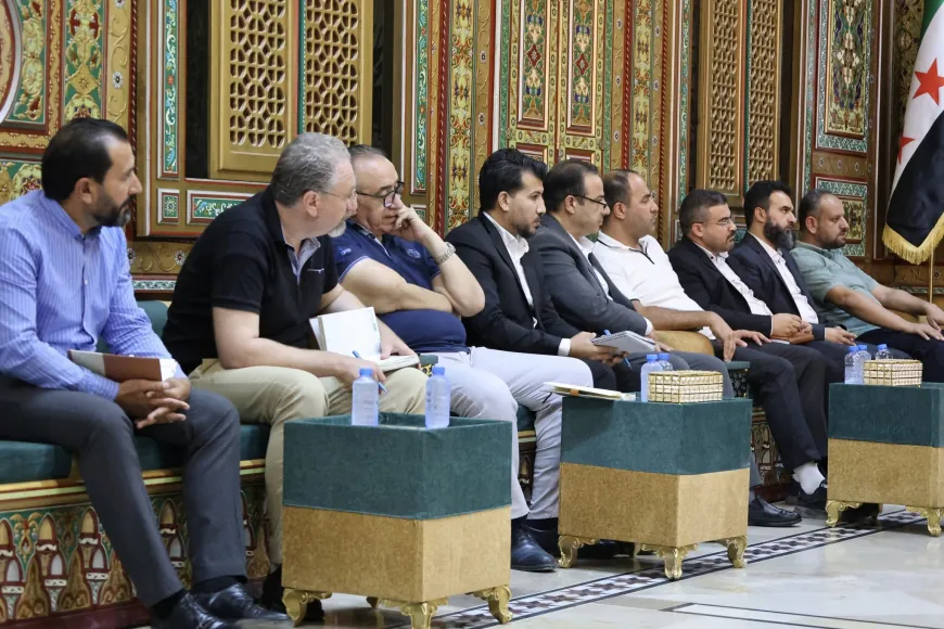 محافظ الحسكة يبحث مع المنظمات الدولية تهيئة بيئة مناسبة لعودة أهالي سري كانيه