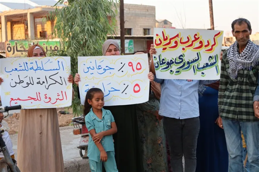 وقفة احتجاجية في مدينة تل تمر رفضاً لارتفاع الأسعار وتراجع الخدمات