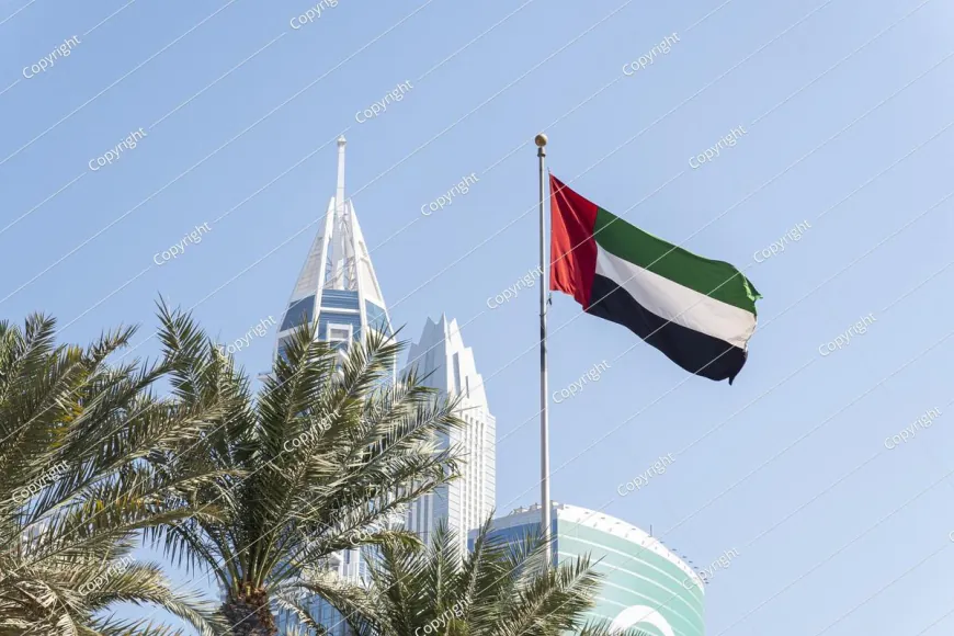 الإمارات: رصد صاروخين باليستيين أطلقا من إيران
