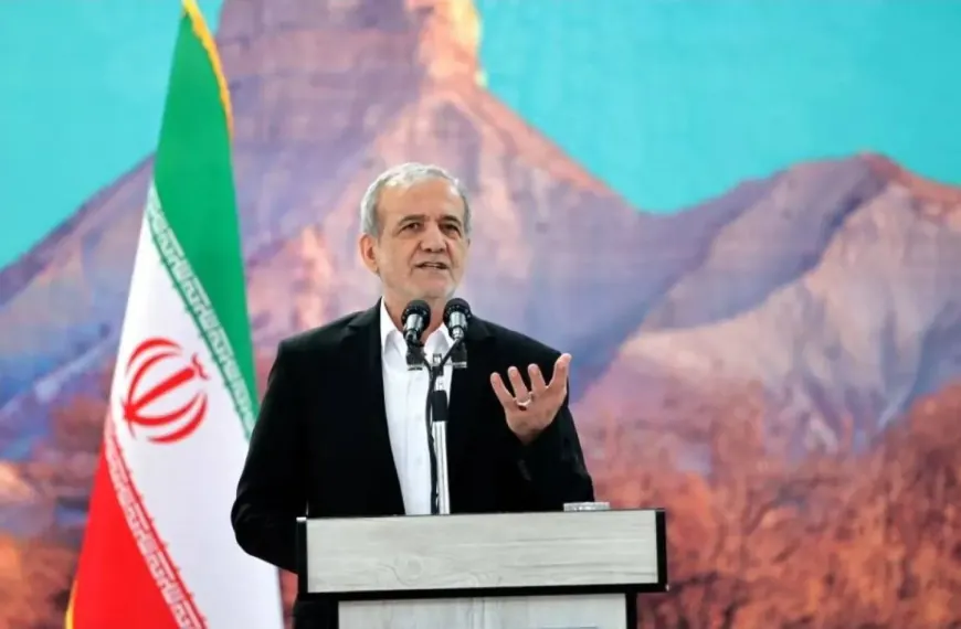 الرئيس الإيراني يتحدث عن ضرورة إنهاء الحرب اليوم