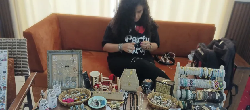 انطلاق البازار الخيري الثاني لجمعية سنديانات الجبل في السويداء