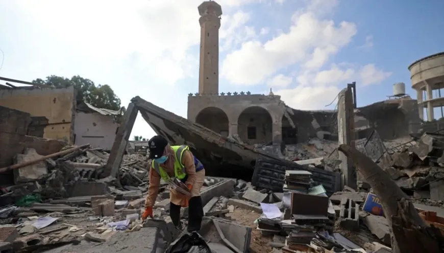 إسرائيل تعلن استهداف قيادي في حماس بغزة