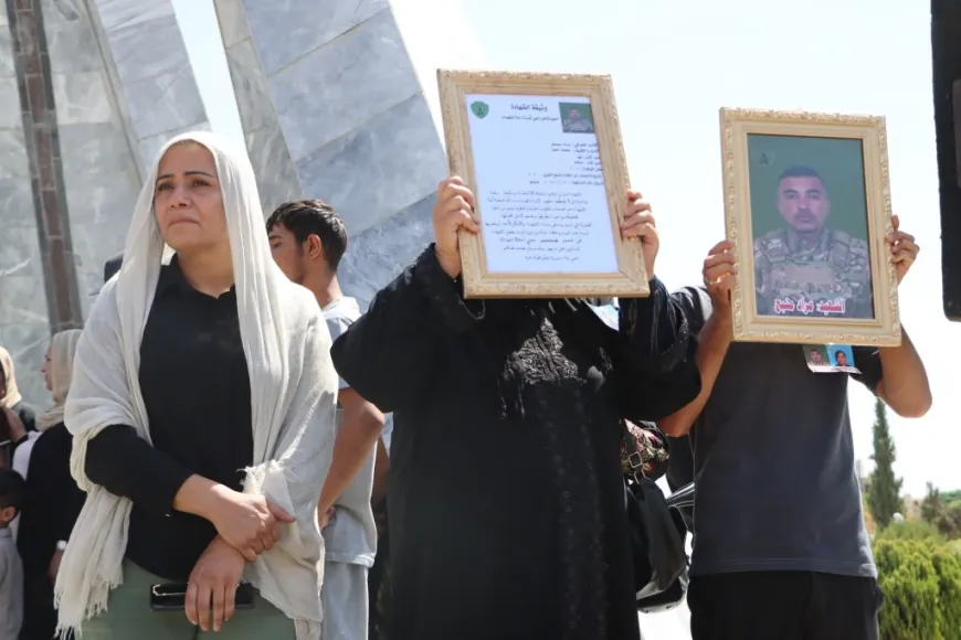 تشييع جثماني شهيدين في كوباني