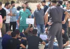 عاملون مندمجون في القطاع الصحي يحتجون على تأخر دفع مستحقاتهم