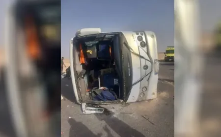 44 شخصاً ضحايا حادث انقلاب حافلة في مصر