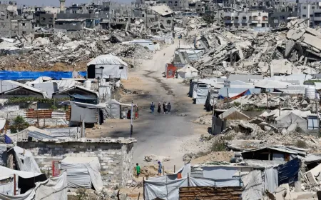 مقتل شخصين وإصابة 6 آخرين في غارة إسرائيلية على غزة