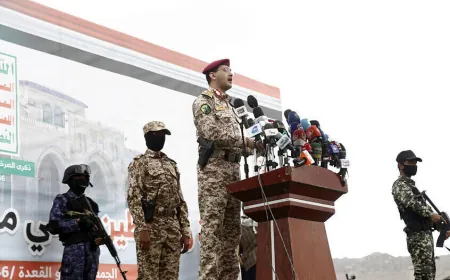 الحوثيون يعلنون استهداف مواقع عسكرية سعودية