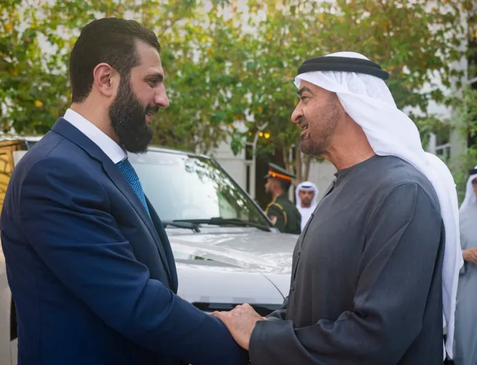 الشرع يلتقي محمد بن زايد في أبوظبي