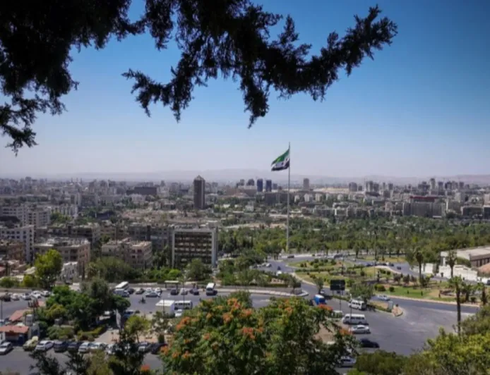 طقس صيفي ودرجات الحرارة حول معدلاتها في أغلب المناطق
