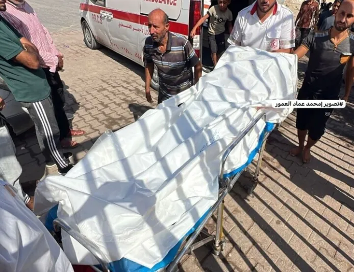 قصف إسرائيلي في غزة يخلف قتلى ومصابين ويزيد الأزمة الإنسانية