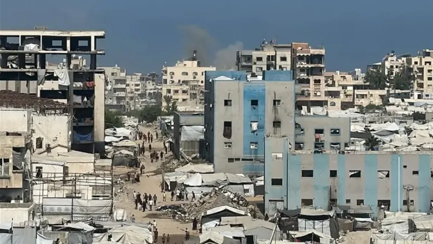 الجيش الإسرائيلي ينفذ ضربات جوية وبرية وبحرية غرب مدينة غزة