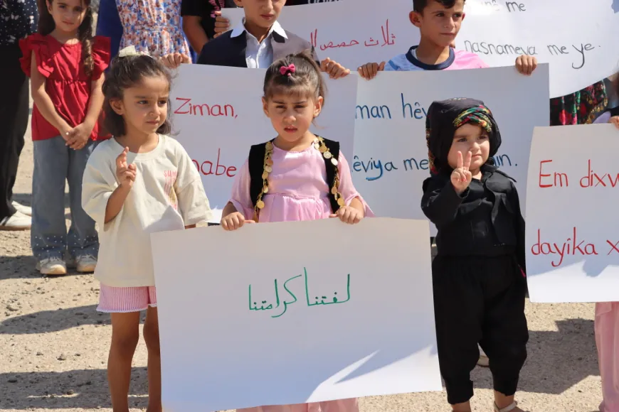 أهالي قامشلو وكركي لكي يرفضون تقييد تعليم اللغة الكردية ويطالبون بحق التعليم باللغة الأم