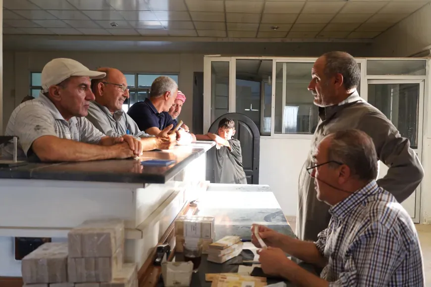 مزارعو تربه سبيه: تأخر مستحقات القمح ألحق ضرراً بالمزارعين وزراعته باتت خسارة