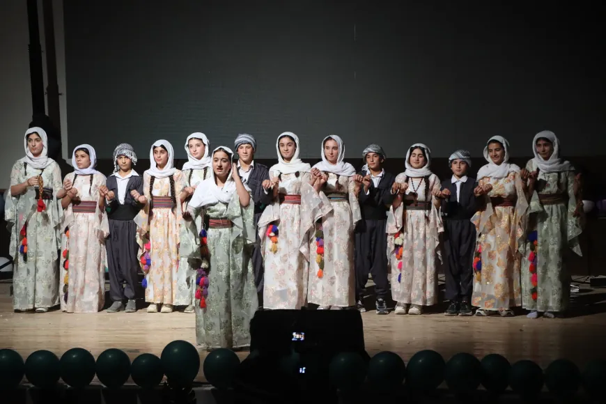 فرقة "Resen" تحيي التراث الكوجري في مهرجان الطفل الحادي عشر