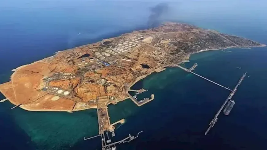وسائل إعلام: هجوم صاروخي أميركي على جزيرة خرج الإيرانية
