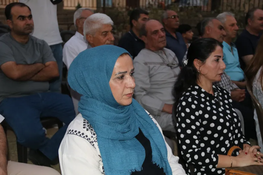 "لغتنا هويتنا" عنوان محاضرة في قامشلو