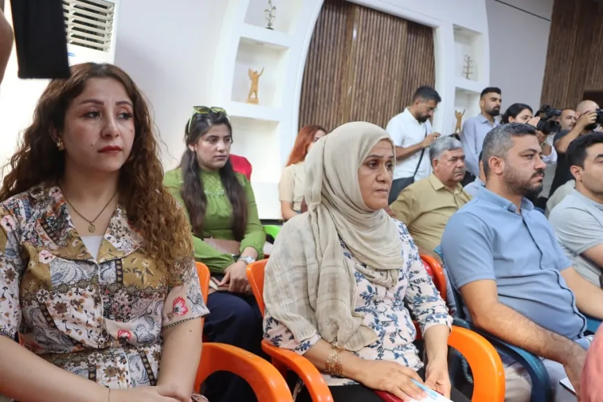 وفد من الداخلية السورية يزور كوباني لبحث الأمن وعودة المهجّرين