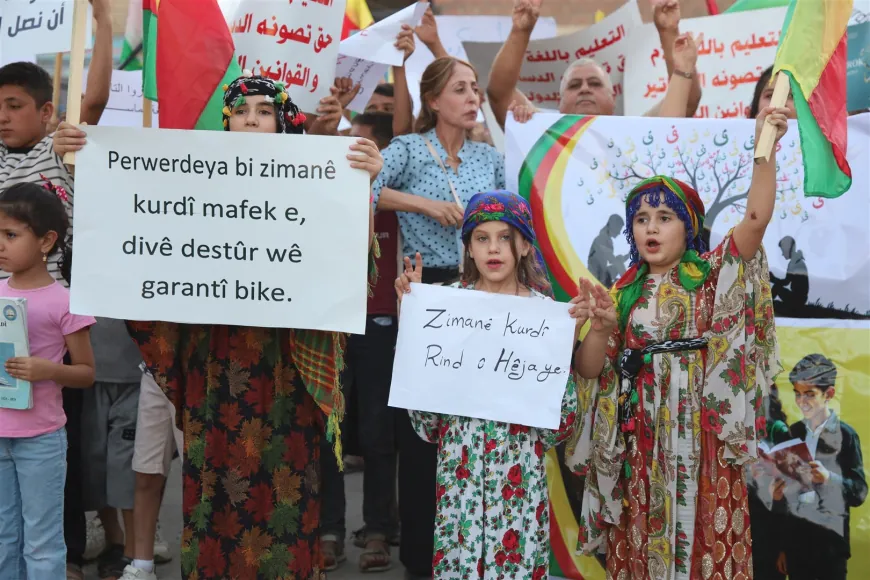 أهالي وطلبة الحسكة يطالبون بحقهم في التعلم باللغة الكردية