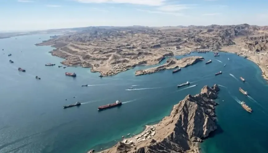 واشنطن تعلن تغيير مسار 96 سفينة في مضيق هرمز