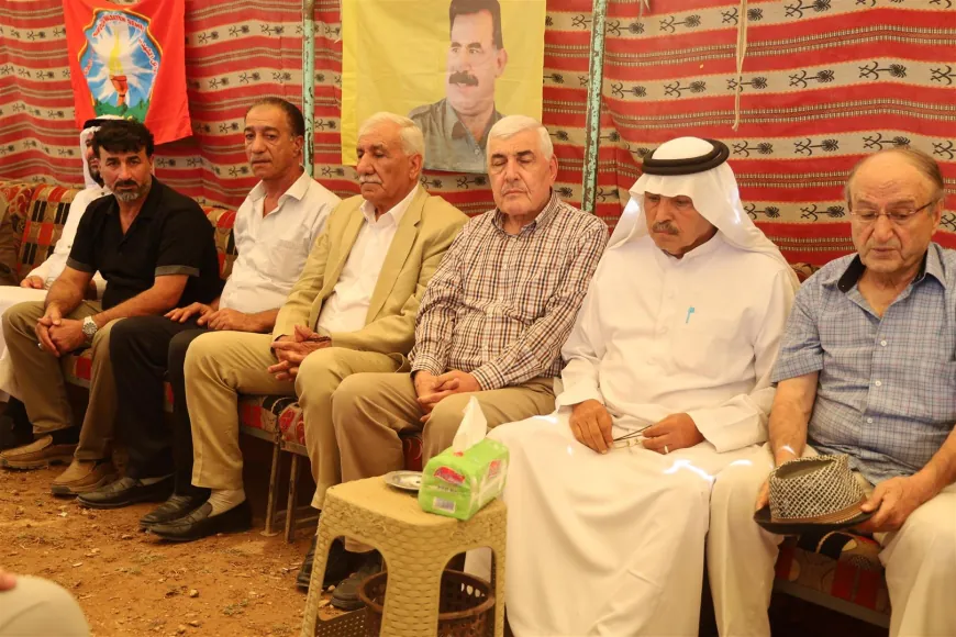 وفود شعبية وعشائرية وحكومية تزور خيمة عزاء سيبان حزني في الحسكة