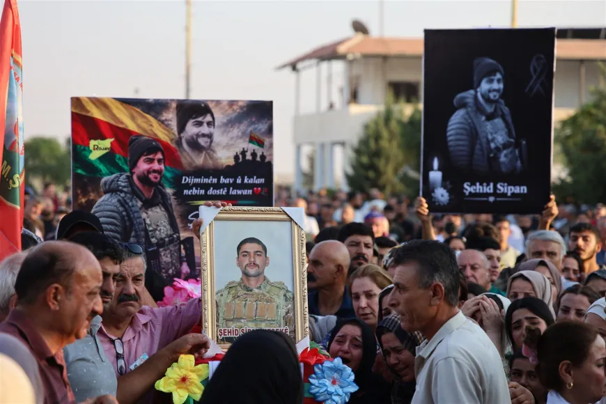 الآلاف يشيعون جثمان الشهيد سيبان حسكة