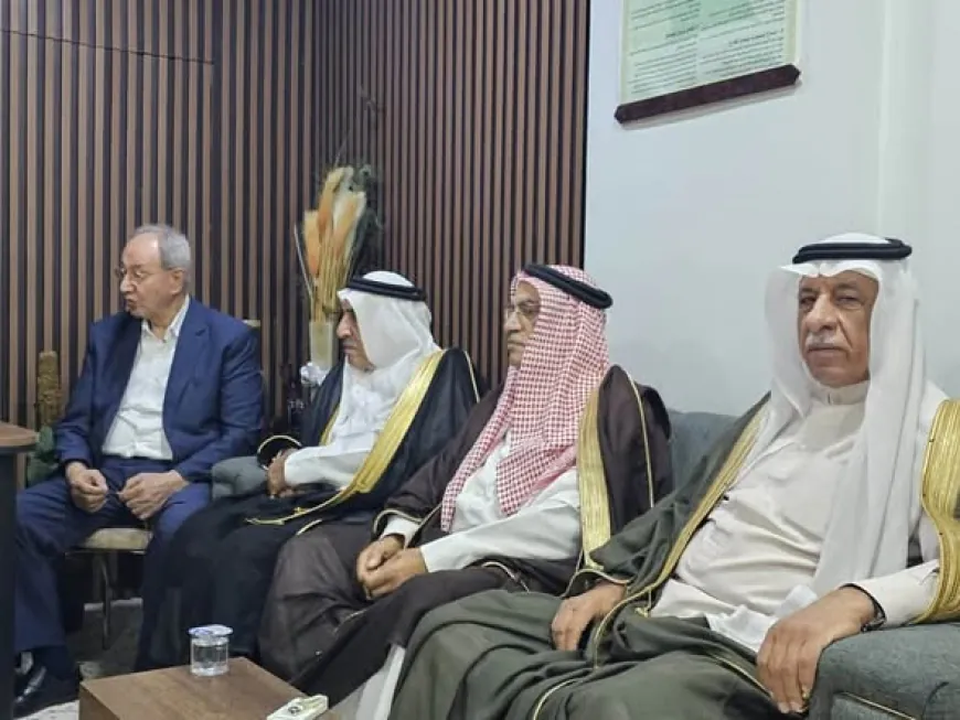 محافظ الحسكة يلتقي شيوخ ووجهاء العشائر في قامشلو ويبحث تعزيز السلم الأهلي