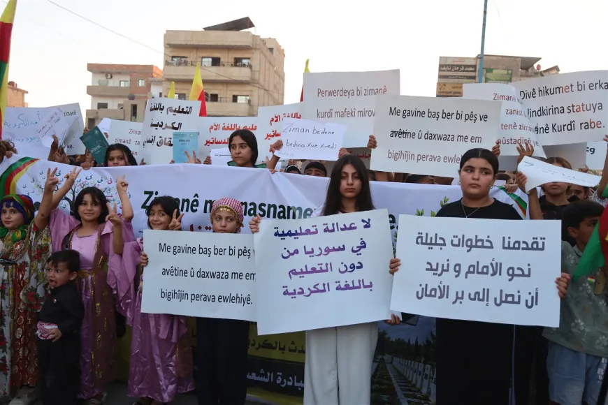 طلبة وذووهم: من حقنا أن نتعلم بلغتنا الأم