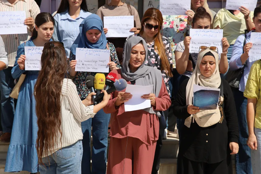 معلمات ومعلمو المواد العلمية في الحسكة يرفضون تهميش اللغة الكردية
