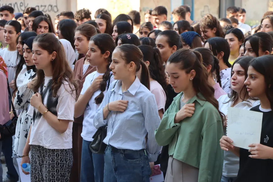 مثقفو قامشلو: قرار وزارة التربية لا يلبي آمال وطموحات الشعب وأطفال الكرد