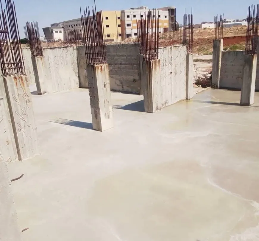طلبة جامعة حماة ينتظرون خطة استكمال مشروع كليتي التربية والآداب الثانية
