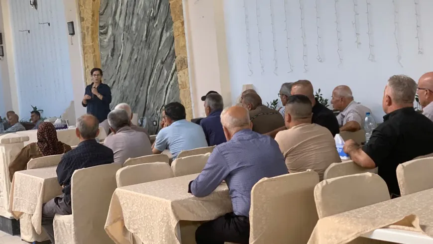 إلهام أحمد تبحث مع عوائل الشهداء في الشيخ مقصود مطالبهم واحتياجاتهم