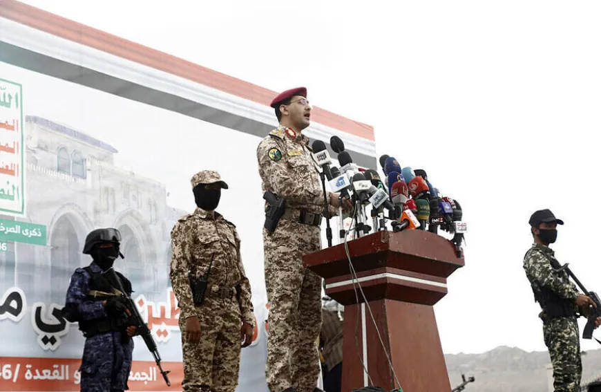 الحوثيون يعلنون استهداف مواقع عسكرية سعودية